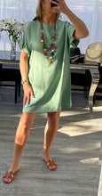 Load image into Gallery viewer, Nina Shift Dress
